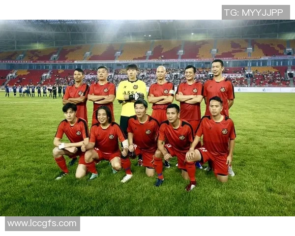 香港足球明星队携手全国足球共同推动中国足球发展新篇章 香港足球明星队携手全国足球共同推动中国足球发展新篇章