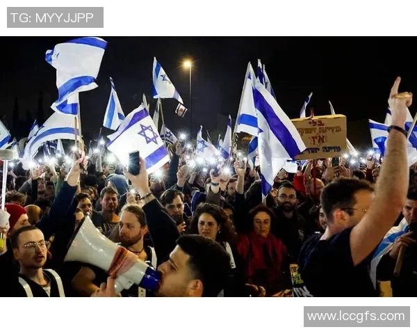 足球明星积极为巴勒斯坦发声呼吁和平与正义引发全球关注 足球明星积极为巴勒斯坦发声呼吁和平与正义引发全球关注